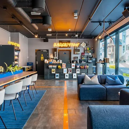 Comfort Xpress Hotel