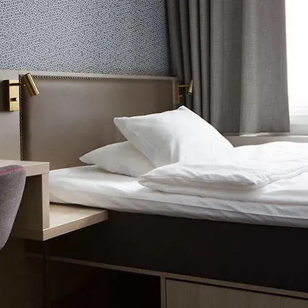 Comfort Xpress Hotel